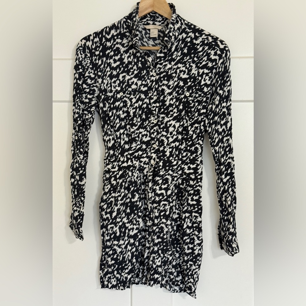 H&M Monochrome Abstract Print romper (shorts)